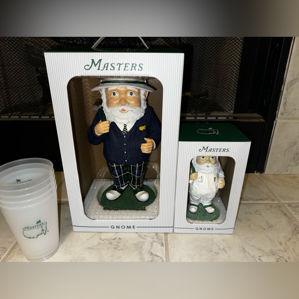 2024 Augusta National Masters Gnome set (big and small) with set of 5 cups